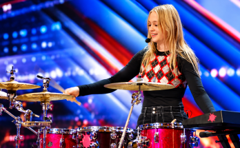 17-year-old Mia Morris performing as a one-woman band on America’s Got Talent